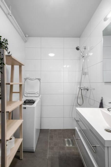 Hidden Gem Near The Old Town Bridge, 40M² Apt. Trondheim Kültér fotó